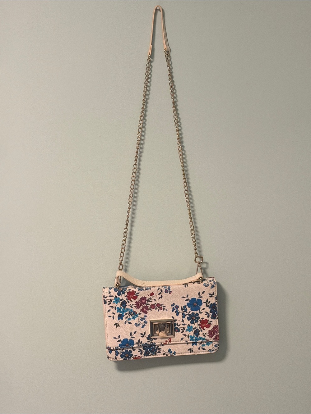 Steve Madden Floral Chain Crossbody - Pink, Blue, Red